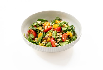 Фото шага рецепта Салат с щавелем и персиком 188791 шаг 10  