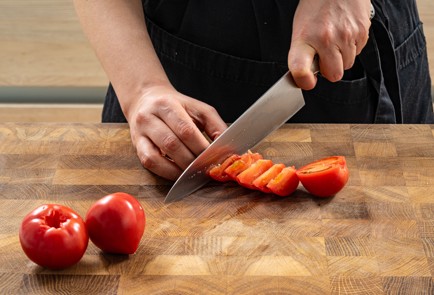 Фото шага рецепта Салат с щавелем и персиком 188791 шаг 5  