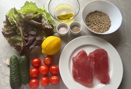 Фото шага рецепта Салат с тунцом и чечевицей 174242 шаг 1  