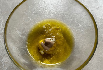 Фото шага рецепта Салат с тунцом и чечевицей 174242 шаг 10  