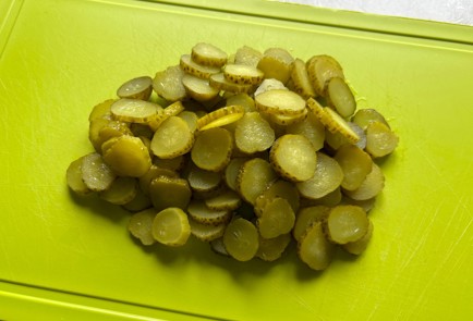 Фото шага рецепта Салат с тунцом и молодым картофелем 174126 шаг 4  