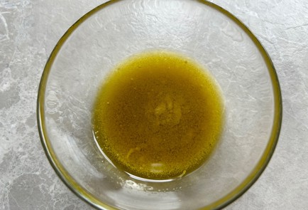 Фото шага рецепта Салат с тунцом и молодым картофелем 174126 шаг 9  