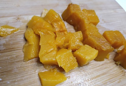 Фото шага рецепта Салат с тыквой индейкой и фетой 190411 шаг 3  