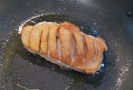 Фото шага рецепта Салат с утиной грудкой 188800 шаг 4  