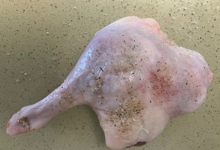 Фото шага рецепта Салат с уткой с тимьяном 189740 шаг 2  