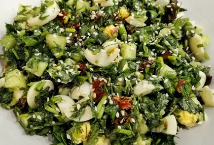 Фото шага рецепта Салат с вялеными помидорами 173691 шаг 10  