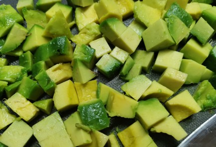 Фото шага рецепта Салат с вялеными помидорами 191329 шаг 5  