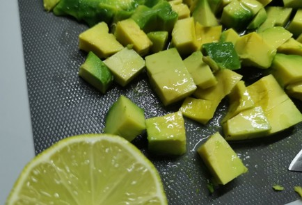 Фото шага рецепта Салат с вялеными помидорами 191329 шаг 6  