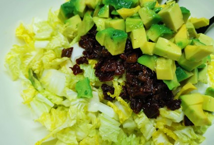 Фото шага рецепта Салат с вялеными помидорами 191329 шаг 8  