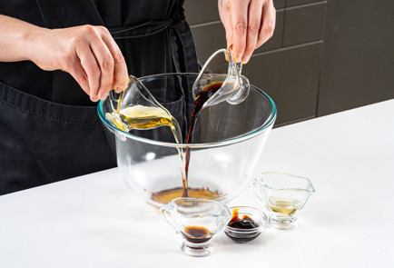 Фото шага рецепта Салат с запеченной свининой 191064 шаг 2  