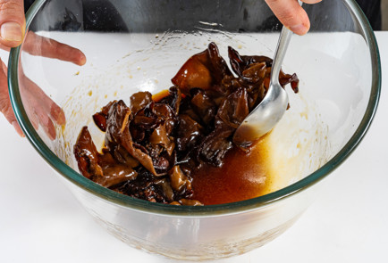 Фото шага рецепта Салат с запеченной свининой 191064 шаг 3  