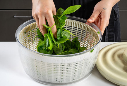 Фото шага рецепта Салат с запеченной свининой 191064 шаг 5  