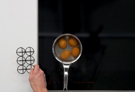 Фото шага рецепта Салат Столичный 151642 шаг 5  