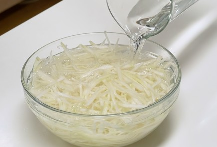 Фото шага рецепта Салат Ташкент 139271 шаг 8  