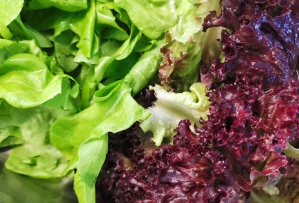 Фото шага рецепта Салат в нежном соусе из грибов шимеджи 151364 шаг 2  