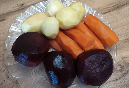 Фото шага рецепта Салат винегрет 188884 шаг 2  