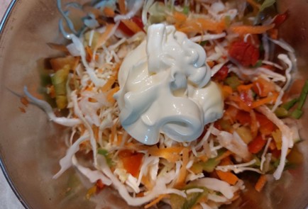 Фото шага рецепта Салат витаминный 189364 шаг 9  