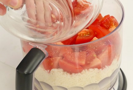 Фото шага рецепта Испанский холодный суп сальморехо 125352 шаг 1  