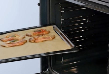 Фото шага рецепта Телятина сальтимбокка 49597 шаг 6  