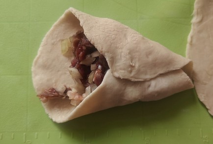 Фото шага рецепта Самса с говядиной 188996 шаг 19