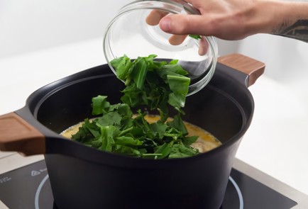 Фото шага рецепта Щавелевый суп 31638 шаг 7  