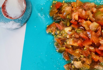 Фото шага рецепта Щи из индейки 174450 шаг 4  