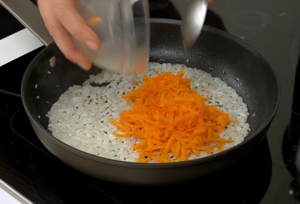 Фото шага рецепта Щи из свежей капусты 139539 шаг 8  