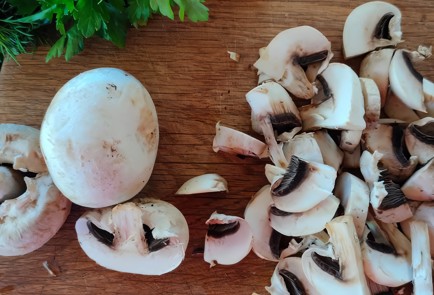 Фото шага рецепта Щи куриные с грибами 174951 шаг 9  