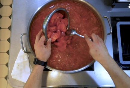 Фото шага рецепта Щи с беконом 152069 шаг 12  