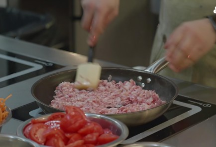 Фото шага рецепта Щи с беконом 152069 шаг 8  