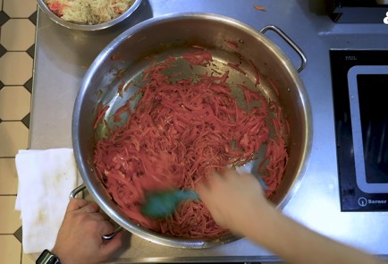 Фото шага рецепта Щи с беконом 152069 шаг 9  