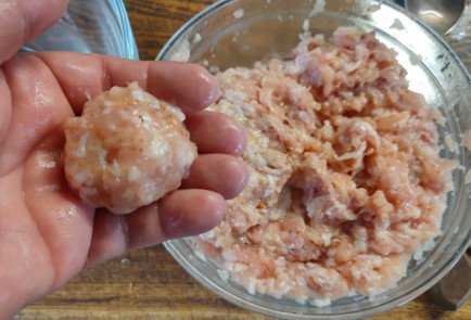 Фото шага рецепта Щи с фрикадельками 175624 шаг 15  