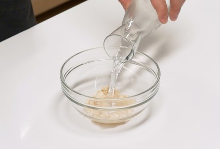 Фото шага рецепта Сдобные булочки 140057 шаг 3  