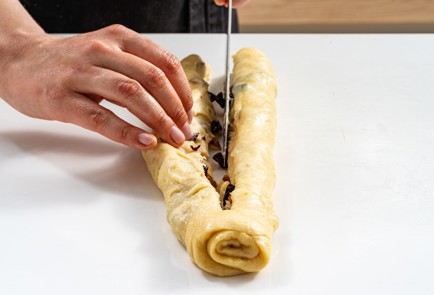 Фото шага рецепта Сдобные куличи 188910 шаг 11  