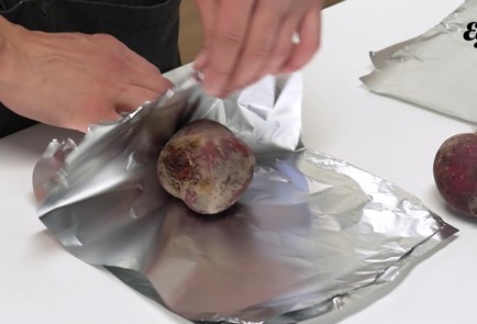 Фото шага рецепта Селедка под шубой 139942 шаг 2  