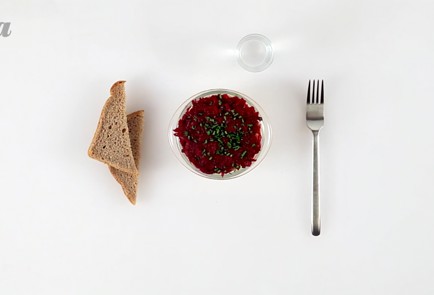 Фото шага рецепта Селедка под шубой 52358 шаг 7  