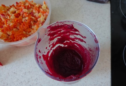 Фото шага рецепта Селедка под шубой с яблочным соусом 176166 шаг 11  