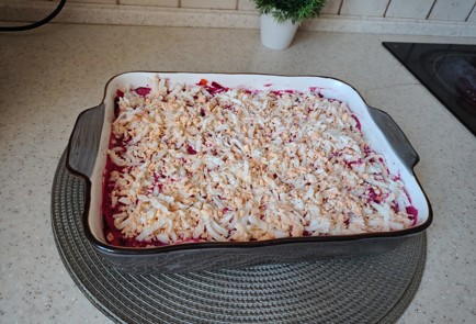 Фото шага рецепта Селедка под шубой с яблочным соусом 176166 шаг 16  