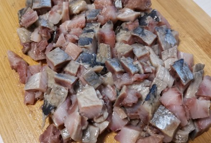 Фото шага рецепта Селедка под шубой 175377 шаг 3  