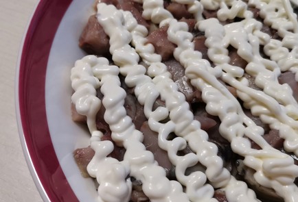 Фото шага рецепта Селедка под шубой 175377 шаг 6  