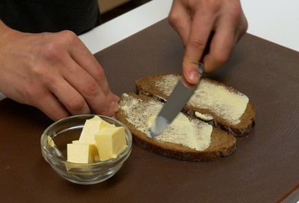 Фото шага рецепта Сэндвич Рубен 140069 шаг 5  