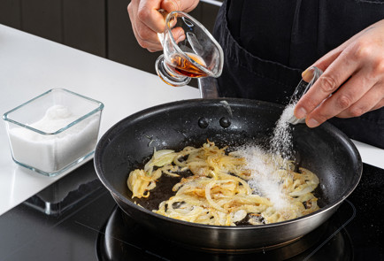 Фото шага рецепта Сэндвич с рваной свининой 191065 шаг 4  