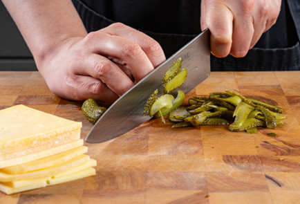 Фото шага рецепта Сэндвич с рваной свининой 191065 шаг 5  
