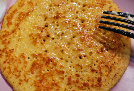 Фото шага рецепта Сэндвич с яйцами пашот авокадо и семгой 152091 шаг 5  