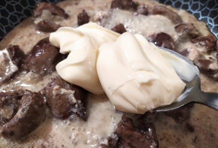 Фото шага рецепта Сердце индейки в сырном соусе 189389 шаг 8  