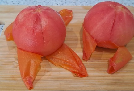 Фото шага рецепта Шакшука на сковороде с кабачками 186702 шаг 9  