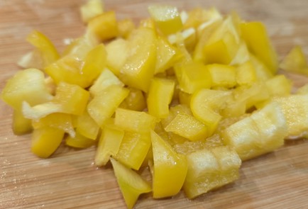 Фото шага рецепта Шакшука на завтрак с болгарским перцем и беконом 191219 шаг 3  