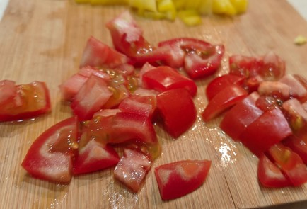 Фото шага рецепта Шакшука на завтрак с болгарским перцем и беконом 191219 шаг 4  