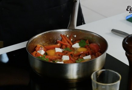 Фото шага рецепта Шакшука со сладким перцем 136765 шаг 3  