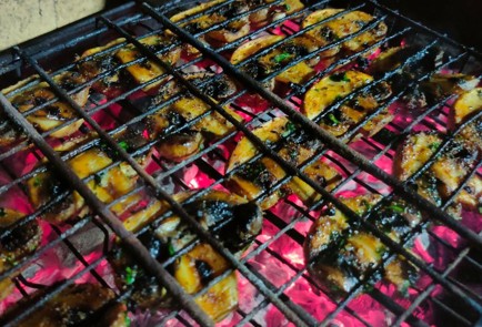 Фото шага рецепта Шампиньоны на мангале 189874 шаг 9  